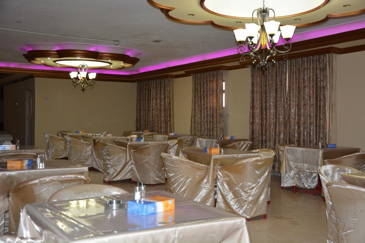 Teeba Palace Hotel Suites Amman Eksteriør bilde