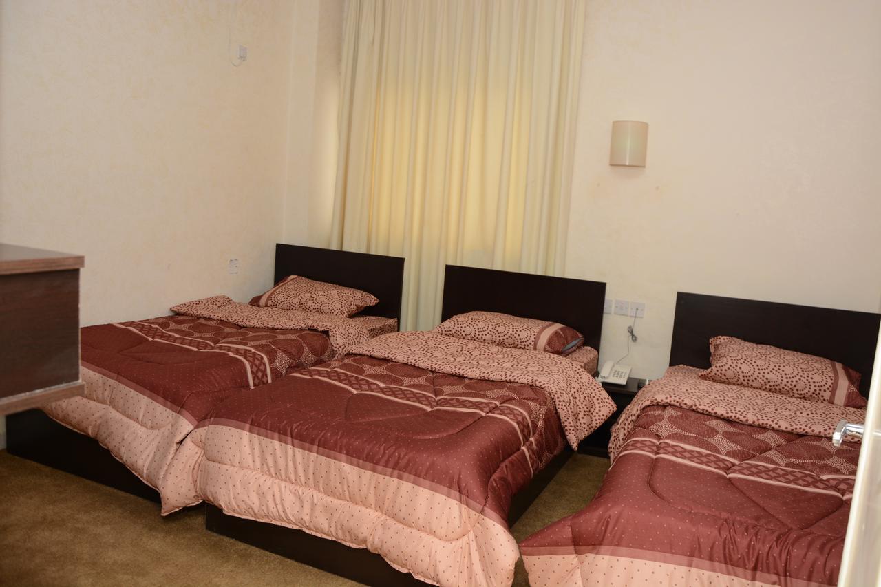 Teeba Palace Hotel Suites Amman Eksteriør bilde