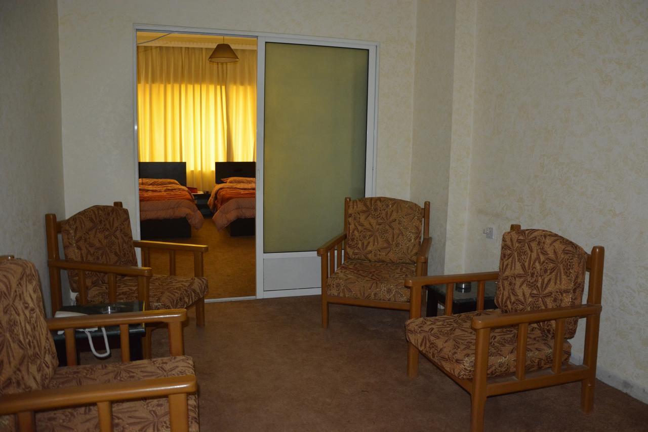 Teeba Palace Hotel Suites Amman Eksteriør bilde