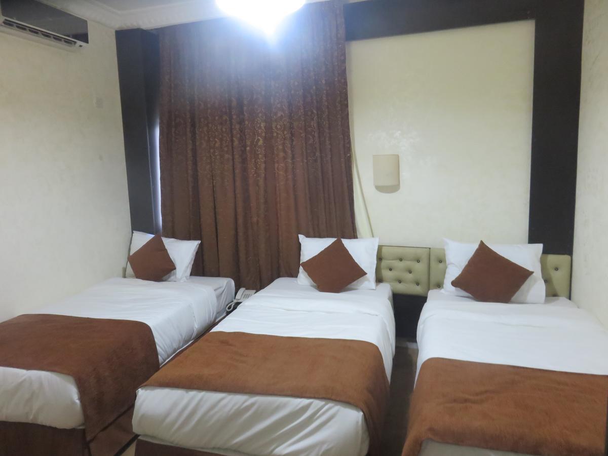 Teeba Palace Hotel Suites Amman Eksteriør bilde
