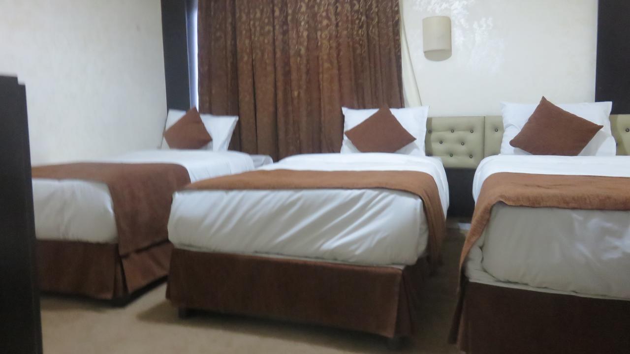 Teeba Palace Hotel Suites Amman Eksteriør bilde